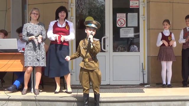 Линейка начальной школы, часть 2, лицей № 82, Нижний Новгород смотреть онлайн