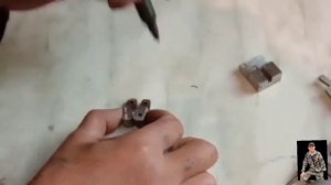 Спусковой механизм для ружья -рогатки.