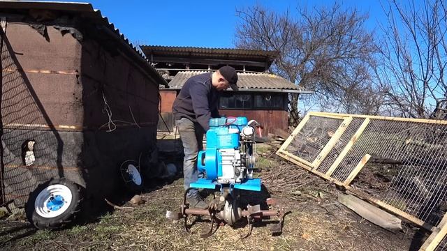 Строю вольер для кур ...тестирую Мотоблок! смотреть онлайн