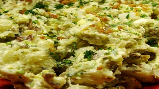 Картофельный салат с беконом смотреть онлайн
