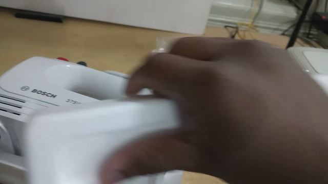 BOSCH Clever Mixx Hand Blender 375 Watts смотреть онлайн