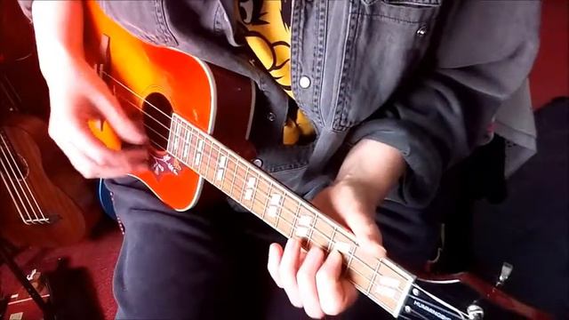 THE RED SPRING (chalice well, glastonbury) - homemade song - uke смотреть онлайн