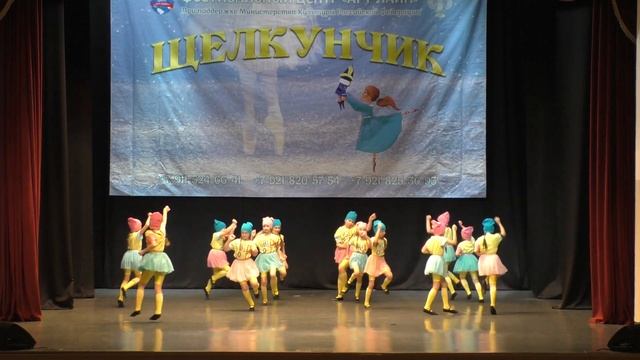 "Не малявки" смотреть онлайн