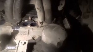 Коллектор выпускной ЗАЗ шанс 1.3 снимаем,меняем.