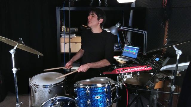 Breakbeat Meditations - "Eggplant Hunt" - Nord drum 3p/SPD midi controller/Slingerland kit смотреть онлайн