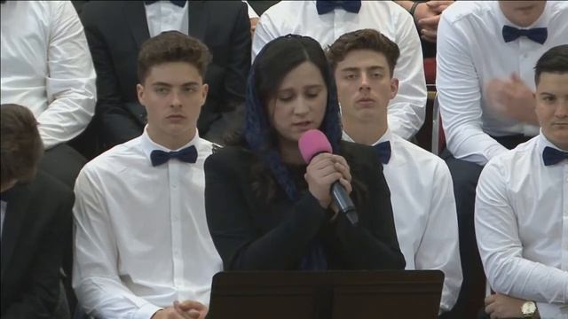 Irnia Grechkosay из Церкви Голгофа - Стих 4-15-18 смотреть онлайн