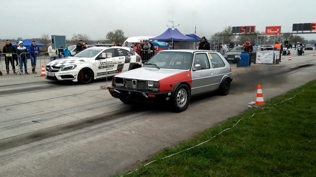 Mercedes A Amg vs golf II tdi nitro смотреть онлайн
