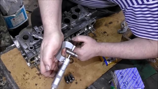 ВАЗ 2108  Ремонт ГБЦ.  Замена напрвляющих втулок.