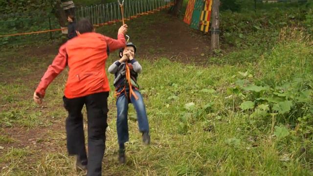 09.07.2015. Киров,парк Аполло,верёвочный городок 7 смотреть онлайн