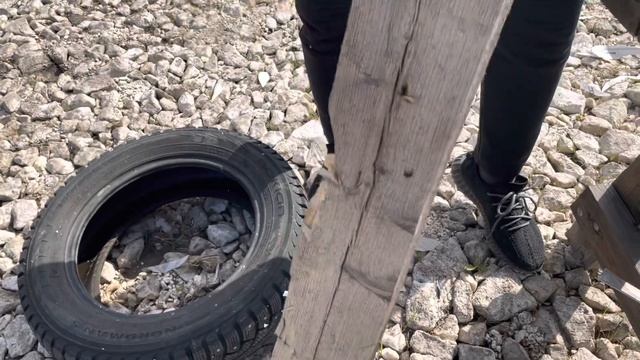 Самый мощный нож из стали D2 - Пластунский нож | Тест ножа Кузницы Медведь смотреть онлайн