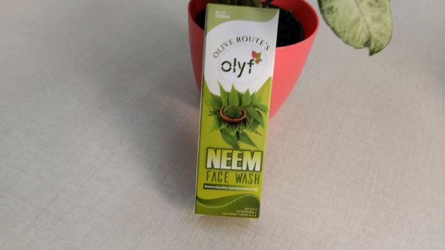 [REVIEW] Olyf Neem Face Wash | Natural And Halal Certified | SLS And Paraben Free