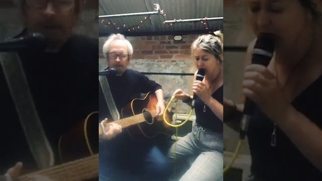 I Go To Sleep (Chrissie Hynde, cover by Perl Du) смотреть онлайн