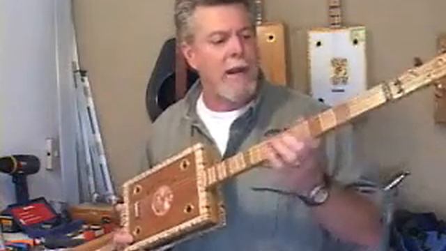 Cigar Box guitar kit easy to assemble смотреть онлайн