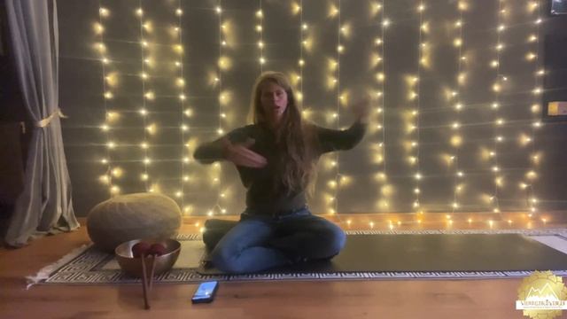 Kundalini Meditàció Agusztus hónapra [ ANG SANG WAHE GURU ] смотреть онлайн