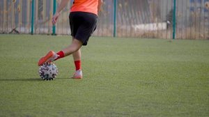 10 НАВЫКОВ ОБЫГРАТЬ ЛЮБОГО ЗАЩИТНИКА | Обучение финтам Роналдиньо