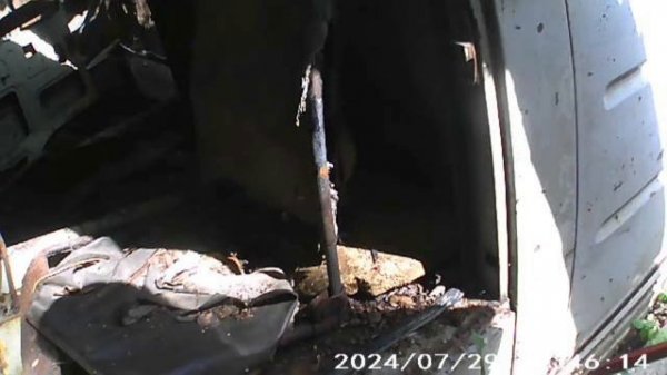 Лютая заброшка с машинами