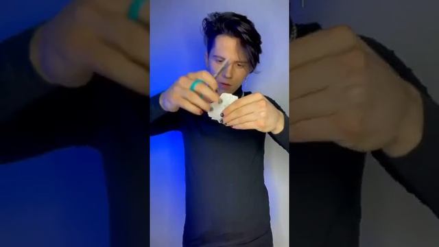 Вырезаем Гарри Поттера из бумаги⚡ #shorts смотреть онлайн