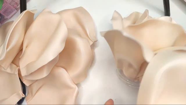 Сборка Розы🌹 Из Изолона На Контейнер смотреть онлайн