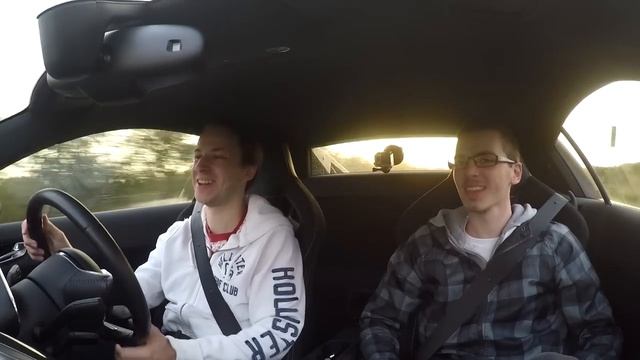[VLOG] R8 seats, no more M3, and Abarth weight loss смотреть онлайн