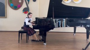 В. Гиллок "Фонтан под дождём"