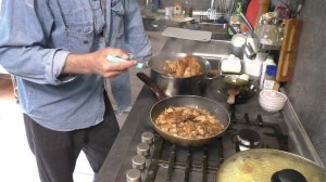 Жарим сморчки ...