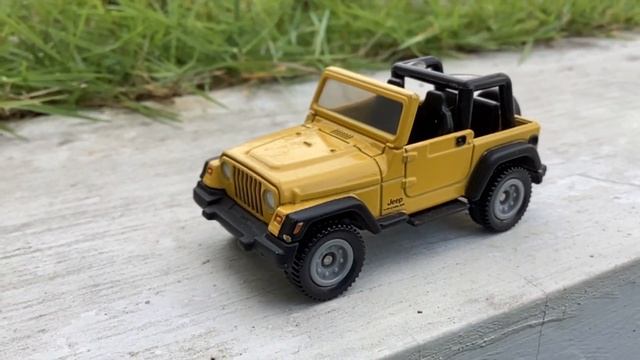 Trucks and Jeep, Land Rover, Wrangler, Dodge смотреть онлайн