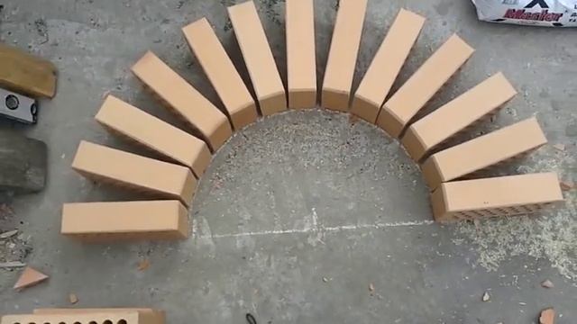 МАНГАЛ с кирпича-часть 2 делаем АРКУ с кирпича смотреть онлайн