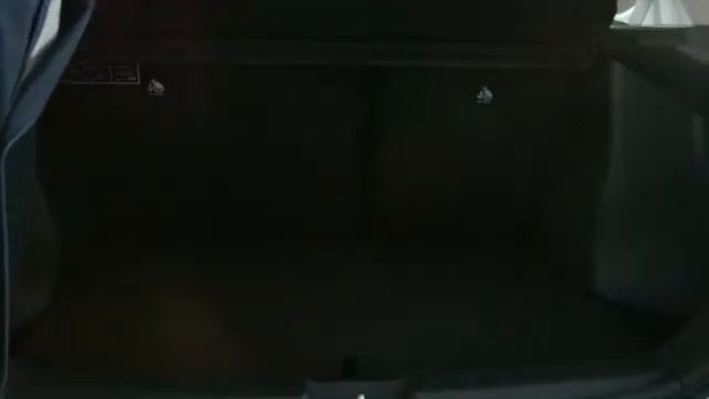 Новинка! Детище Nissan&Dongfeng - Venucia T60. Электромобиль с немецким сердцем от Siemens| Час Пик смотреть онлайн