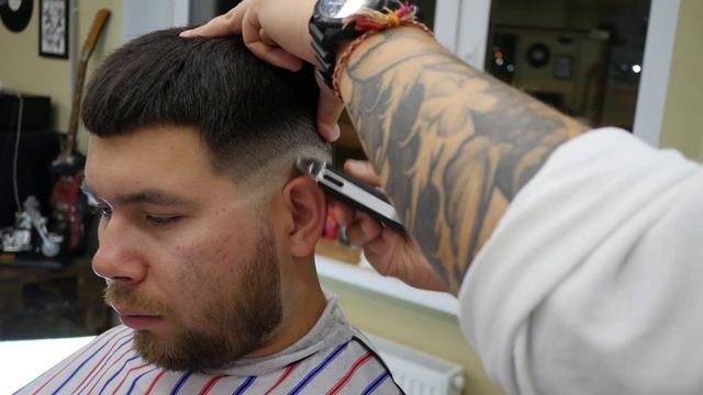 Стрижка короткий Crop