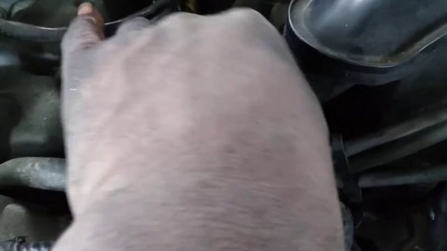 2008 Ford explorer fuel rail pressure sensor parts that got to be removed easy job смотреть онлайн