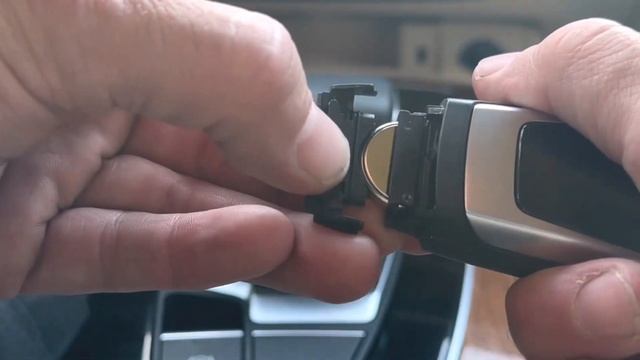 2021 Audi Q5 How to Replace Remote Key Battery / Fob смотреть онлайн