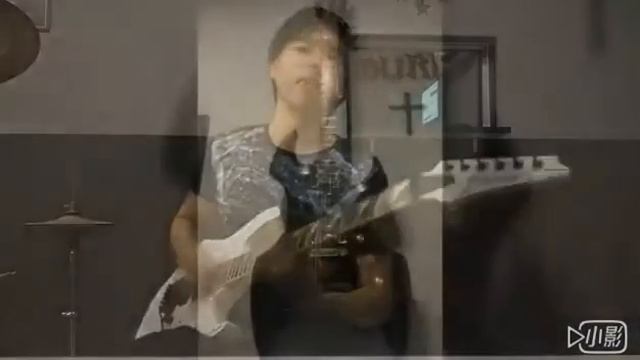 Ibanez(White) vs LTD(Black) смотреть онлайн