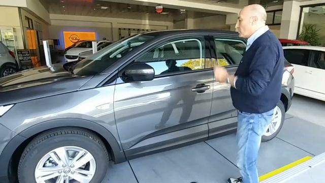Scopri Opel Grandland X con Leoni & Casadio Group смотреть онлайн