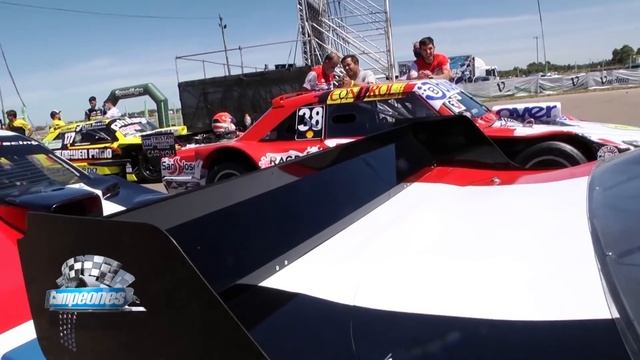 El Profe Juárez analiza técnicamente al Camry смотреть онлайн