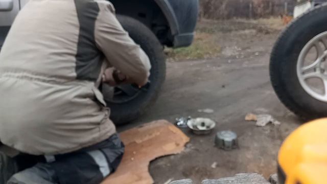 DCF887 Ударный винтоверт, 18/20 В DeWALT. Избыточная сила!