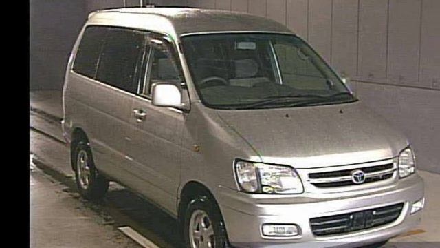 2001 TOYOTA TOWN ACE NOAH 4WD_ SR50G