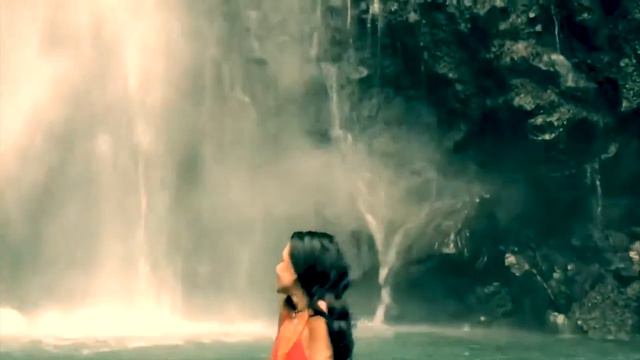 Sekumpul Waterfalls смотреть онлайн