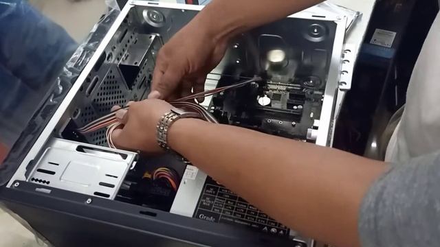 AMD ATHLON 200GE | GIGABYTE A320M-S2H | 8GB HYPER X FURY | HOME/SCHOOLING смотреть онлайн