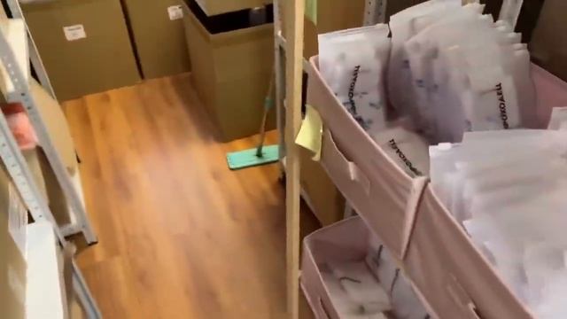 НОВЫЙ влог ЛОЛОЛОШКИ в офисе - МИРОХОДЕЦ ? смотреть онлайн