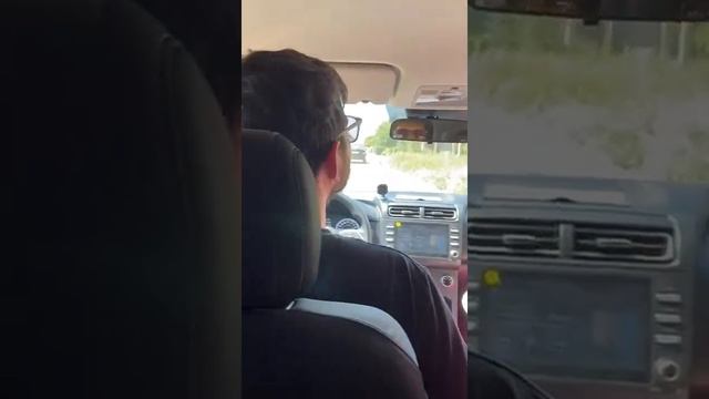 Поём гимн Кезлева .