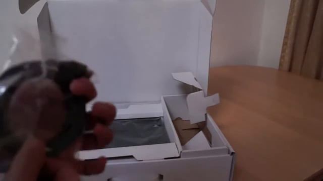 Распаковка  Ps 4 + FIFA 14