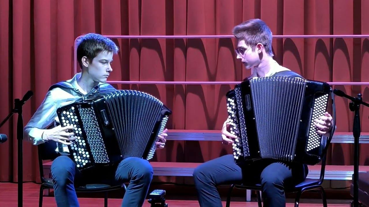7. Б. Мокроусов, обр. М. Панкина - «Одинокая гармонь». Исп. Илья и Кирилл Агарковы смотреть онлайн