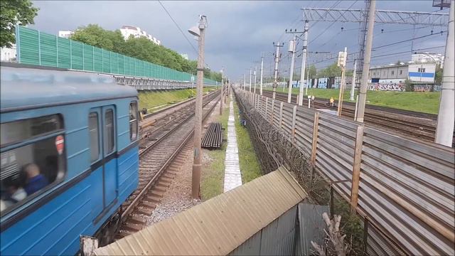 Еж3/Ем-508Т на перегоне "Рязанский проспект" - "Выхино" смотреть онлайн