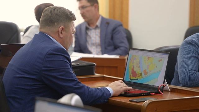 Работа профильной комиссии по вопросам ЖКХ, строительства, транспорта и связи смотреть онлайн