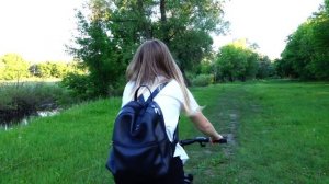 ЗАБЛУДИЛИСЬ В ЛЕСУ! Кто-то следил за Девочками, а потом их Похитили!