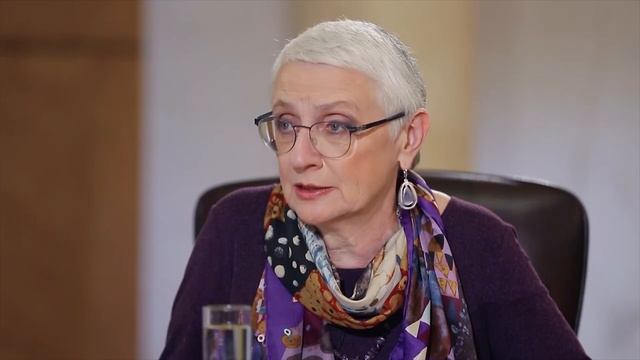 НА КАКОМ ЯЗЫКЕ МЫ ГОВОРИМ? смотреть онлайн