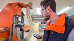 Стол из СЛЕБА! Безжалостный тест фрезы.