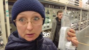 Показываю таймер для фитолампы. Продаётся в любом строительном магазине в отделе электрики.