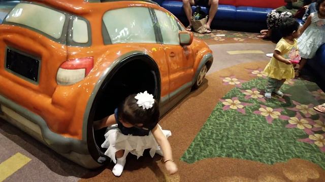 Kids Arcade Games Indoor Playground with Cars & Slides- ZMTW смотреть онлайн