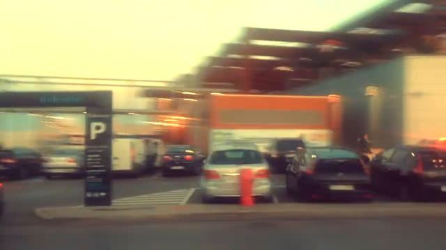по району кружим/тех осмотр/почему весят кеды на проводах?/беседы в машине/на разные темы смотреть онлайн